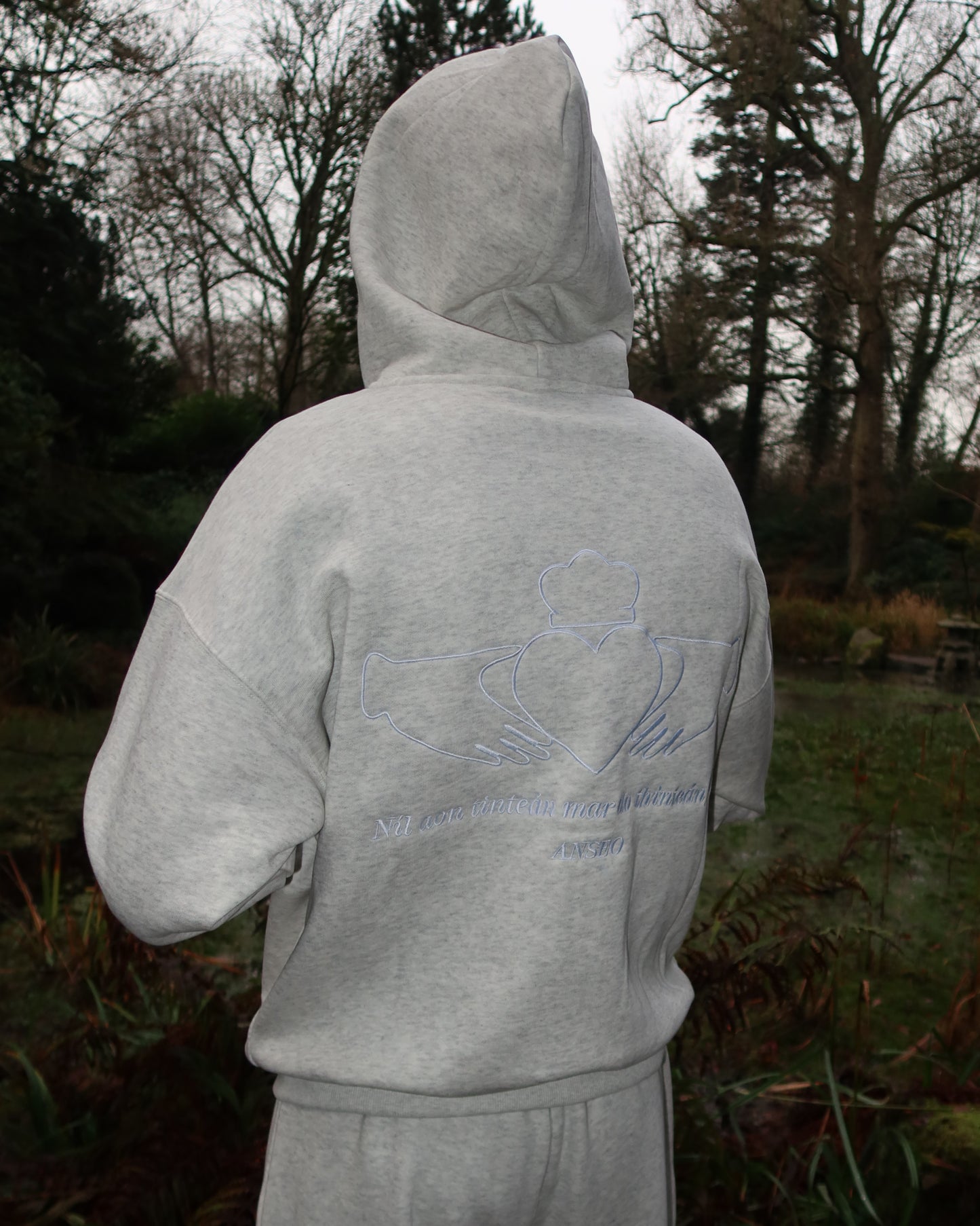 Anseo Claddagh Set - Grey